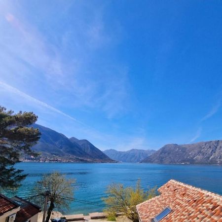 Lovely Apartment Jovan 3,With A View Of The Bay And Free Wi-Fi Kotor Exteriér fotografie
