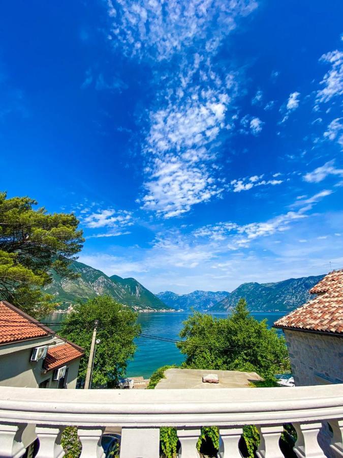 Lovely Apartment Jovan 3,With A View Of The Bay And Free Wi-Fi Kotor Exteriér fotografie