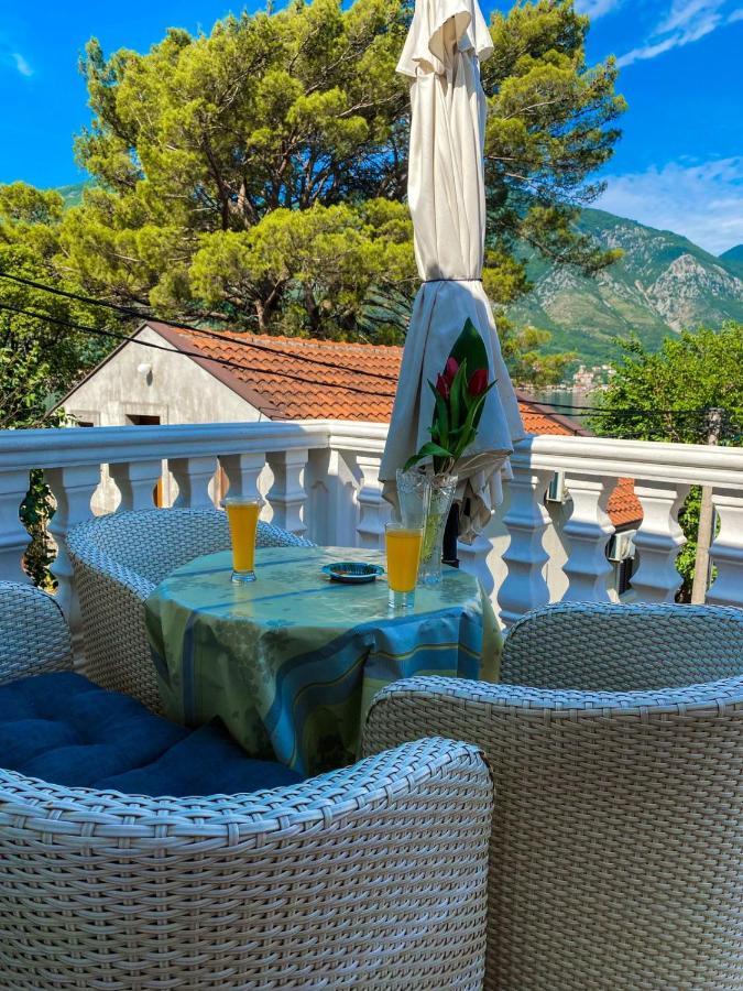 Lovely Apartment Jovan 3,With A View Of The Bay And Free Wi-Fi Kotor Exteriér fotografie