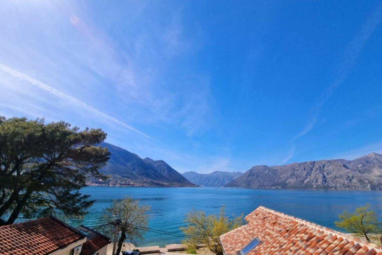 Lovely Apartment Jovan 3,With A View Of The Bay And Free Wi-Fi Kotor Exteriér fotografie